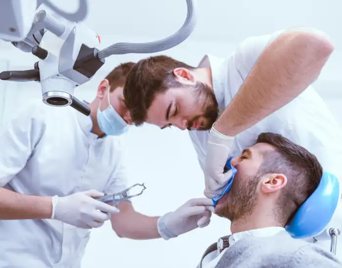 5 Reasons You Might Need an Emergency Tooth Extraction